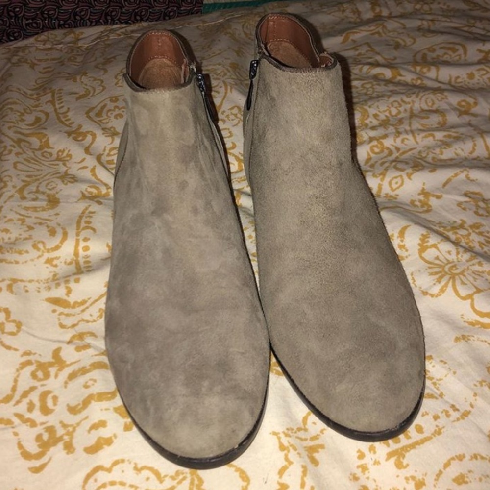 Sam Edelman Booties - Picture 3 of 5